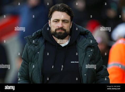 southampton fc manager betting